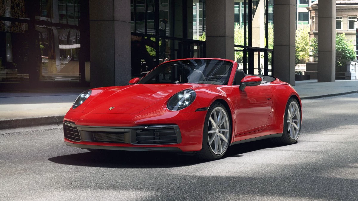 Porsche 911 Carrera Cabriolet é a nova aquisição para a frota da Super Carros em Gramado