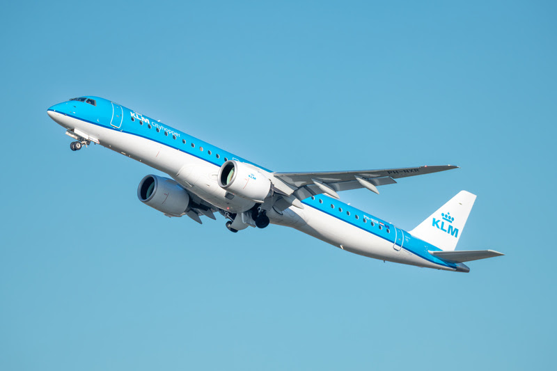 KLM mostra os bastidores do recebimento de uma nova aeronave Embraer